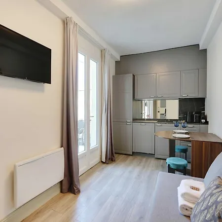Chic - 2br 6p - Roquette Appartement *